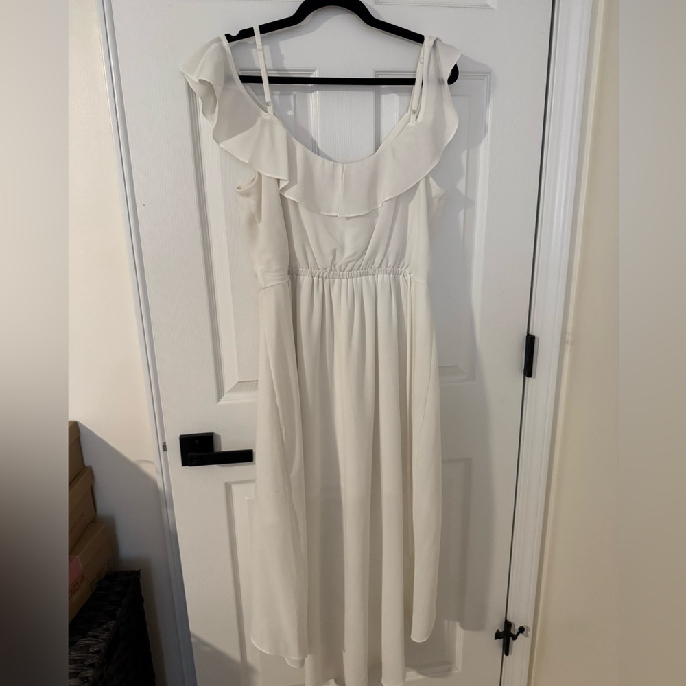 By & By Cream Dress - Picture 5 of 5
